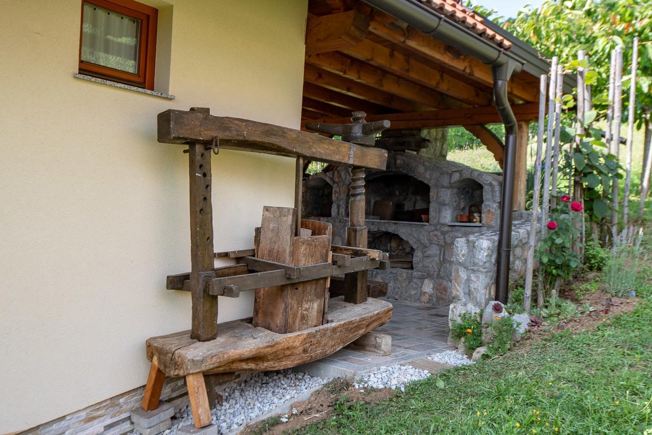 Vineyard Cottage Pod Piramido Dobrnic Ngoại thất bức ảnh